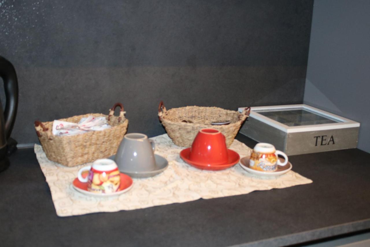 Al Grattacielotrenta Appartement Verona Buitenkant foto